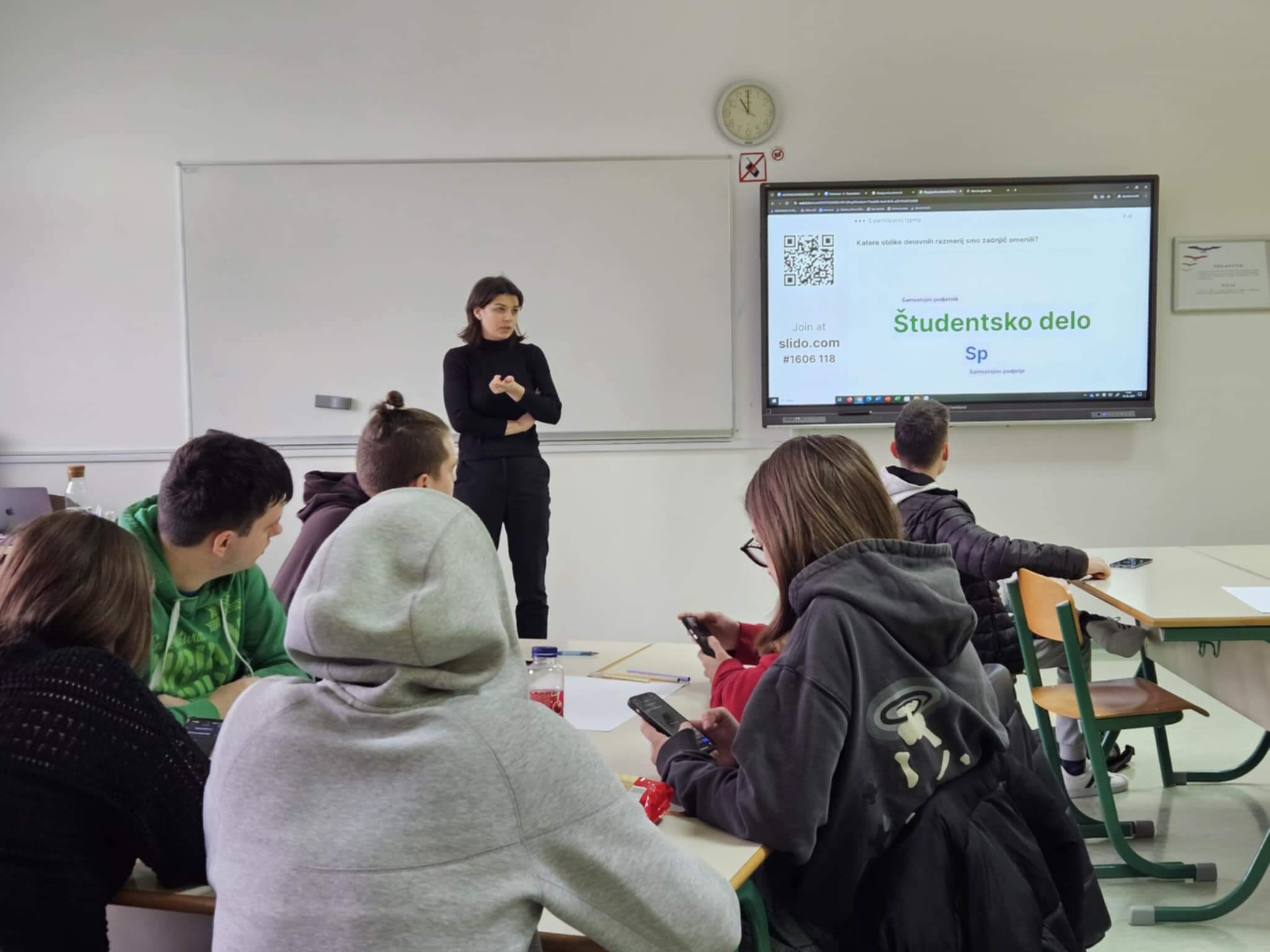 Skupaj proti prekarnosti z Višjo ekonomsko šolo Novo mesto